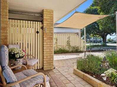 18A Bricknell Road, Attadale WA 6156