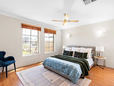 18 Pelham Gardens, Canning Vale WA 6155
