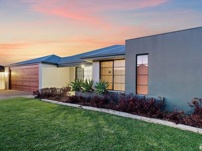 6 Kirkpatrick Court, Seville Grove WA 6112