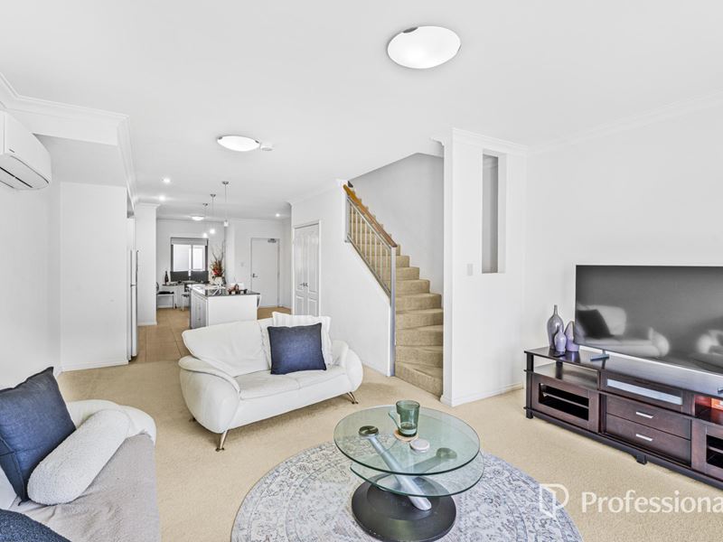 9/2 Agnew Way, Subiaco WA 6008