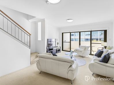 9/2 Agnew Way, Subiaco WA 6008