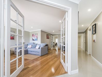 37 Glomach Circuit, Kinross WA 6028