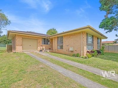 21 McKail Street, Orana WA 6330