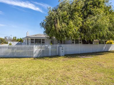 45 Cygnus Street, Rockingham WA 6168