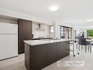 12 Ninghan Lookout, Beeliar WA 6164