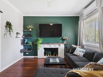 4 Kalara Way, Koongamia WA 6056