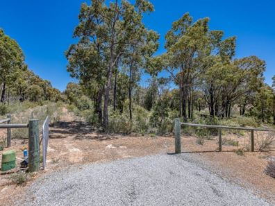 312 Connemara Drive, Brigadoon WA 6069