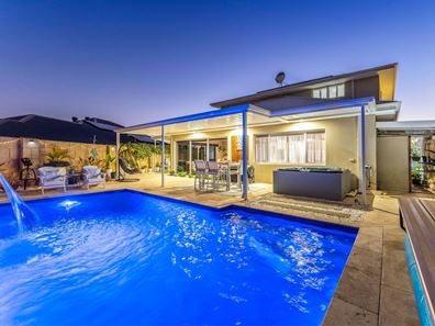 29 Flagstaff Crest, Secret Harbour WA 6173
