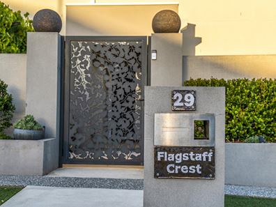 29 Flagstaff Crest, Secret Harbour WA 6173