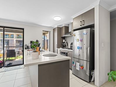 37A Moorhead Way, Koondoola WA 6064