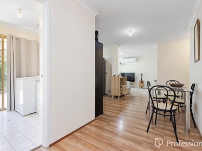 3/2 View Street, Dianella WA 6059