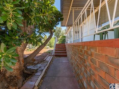 6 John Street, Northam WA 6401
