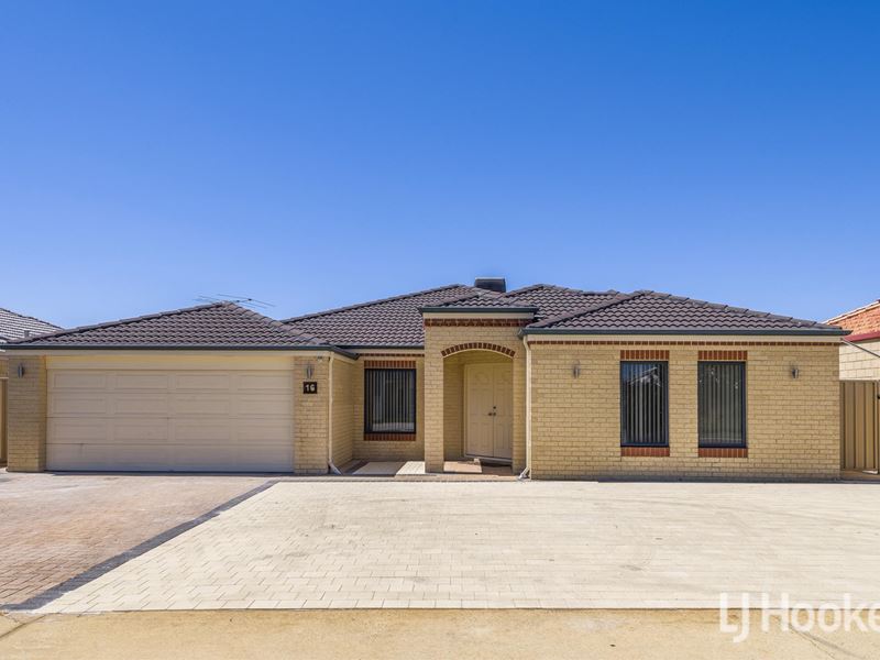 16 Marginata Parkway, Canning Vale