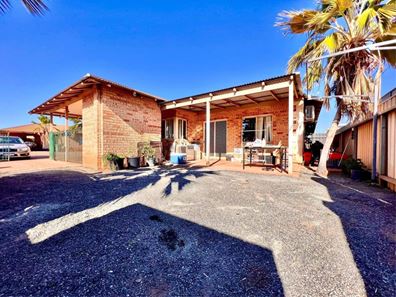 2/13 Rutherford Road, South Hedland WA 6722