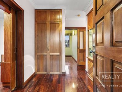 16 Lowe Street, Karrinyup WA 6018