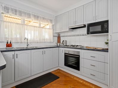 15 Blackall Place, South Kalgoorlie WA 6430