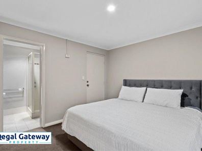 2/3 Peppermint Gardens, Aubin Grove WA 6164