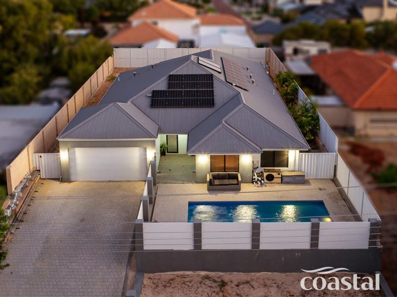 70 Crystaluna Drive, Golden Bay WA 6174