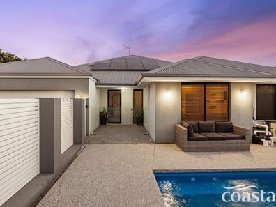 70 Crystaluna Drive, Golden Bay WA 6174