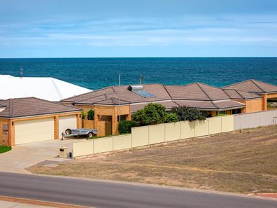 56 North Shore Drive, Dongara WA 6525