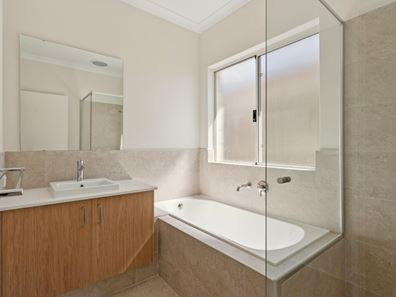 14A Ontario Crescent, Joondalup WA 6027