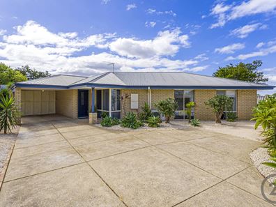 7B Coppercups Place, Halls Head WA 6210