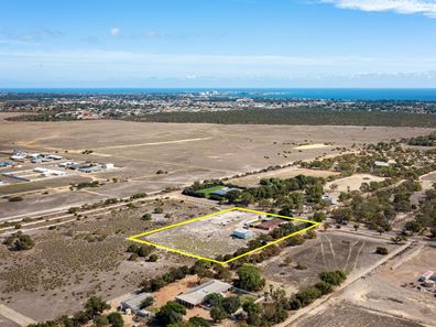 35 Stuart Road, Moresby WA 6530