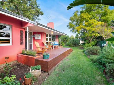14 Varna Place, Coolbellup WA 6163