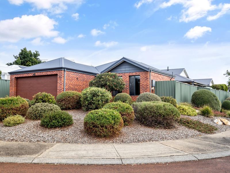 39 Westringia Loop, Margaret River WA 6285