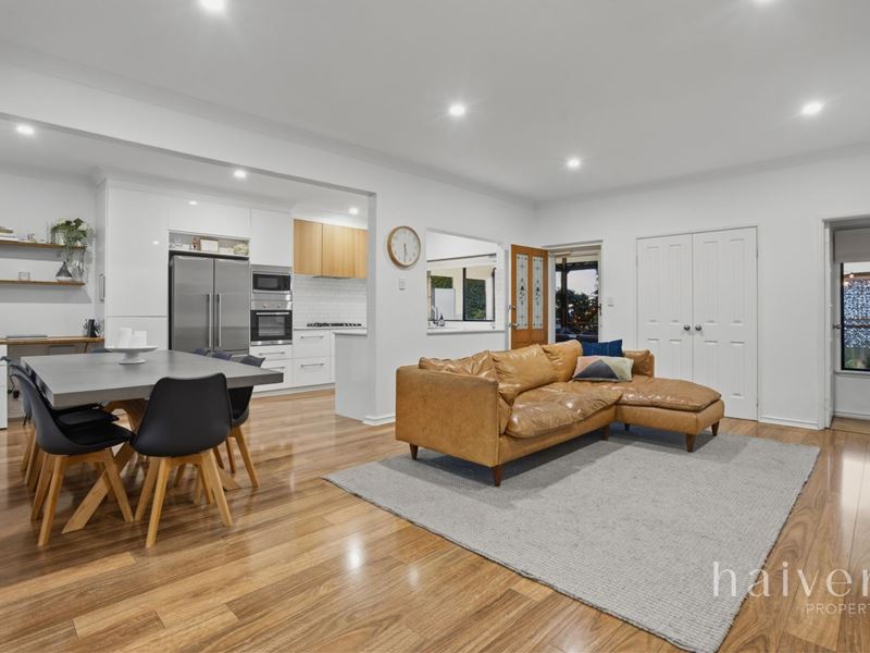 85 Coleman Crescent, Melville