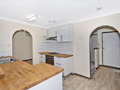 24 Newell Place, Cooloongup WA 6168