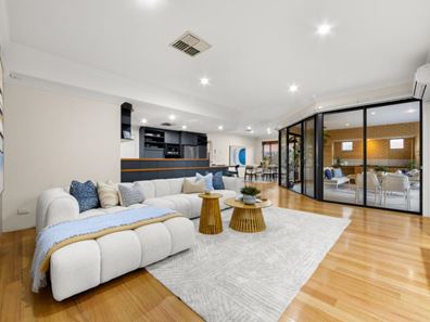 38 Quincy Loop, Iluka WA 6028