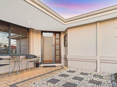 18 Penrose Vista, Tapping WA 6065