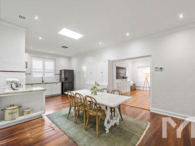 17 Chudleigh Street, Fremantle WA 6160