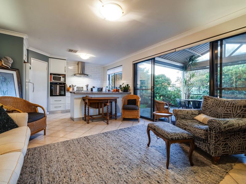 2A Eastbourne Crescent, Nollamara