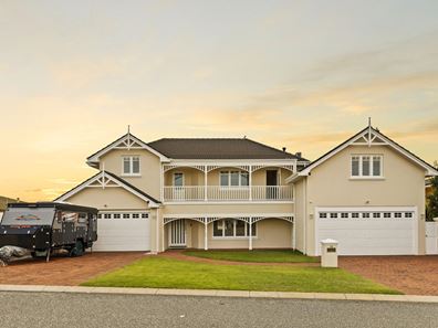 10 The Lodge, Mullaloo WA 6027