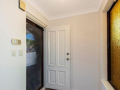 27a Glenbank Crescent, Kallaroo WA 6025