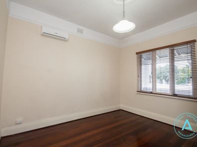 5 Merton Street, Victoria Park WA 6100