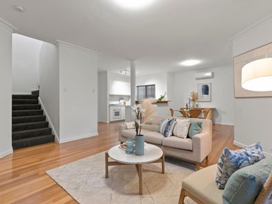 9D Wollong Place, Nollamara WA 6061