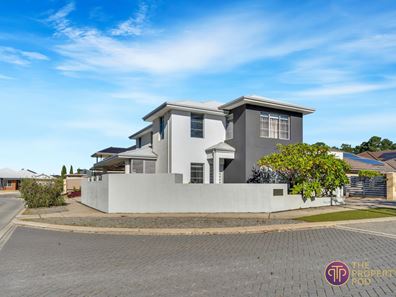 11 The Grandstand, Harrisdale WA 6112