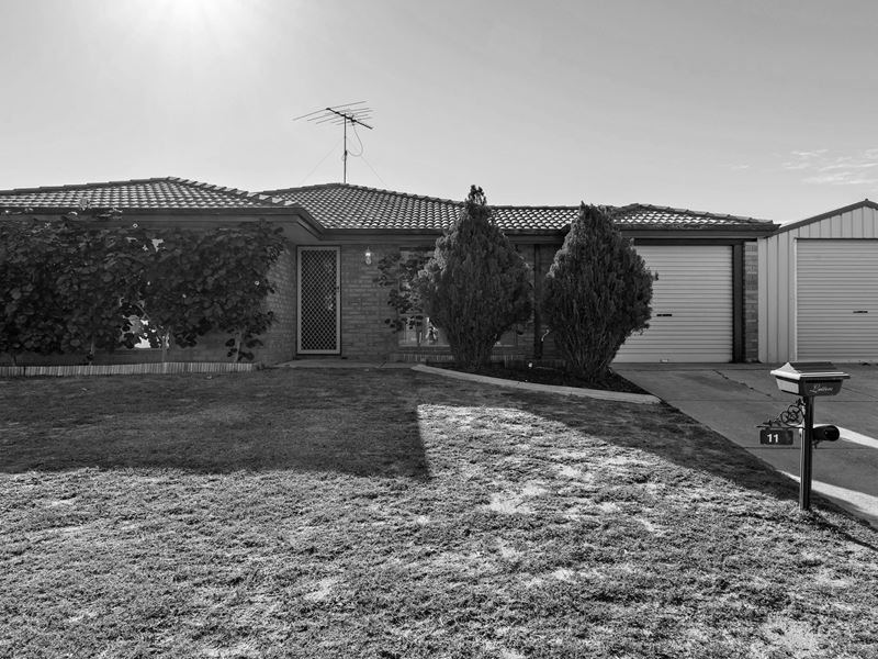 11 Augusta Mews, Meadow Springs