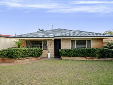 37 Addington Way, Marangaroo WA 6064