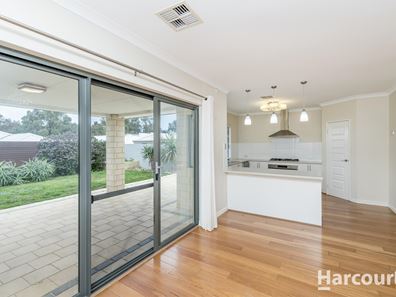 27 Woodvale Drive, Woodvale WA 6026