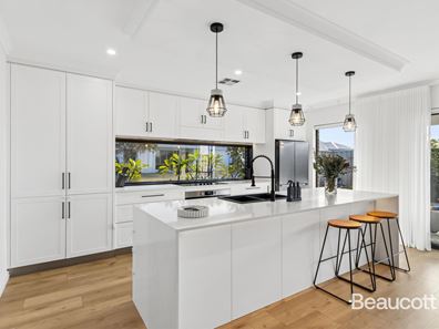 12 Narrak Lane, Caversham WA 6055