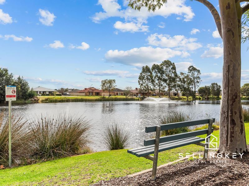 30 Excelsior Drive, Canning Vale WA 6155