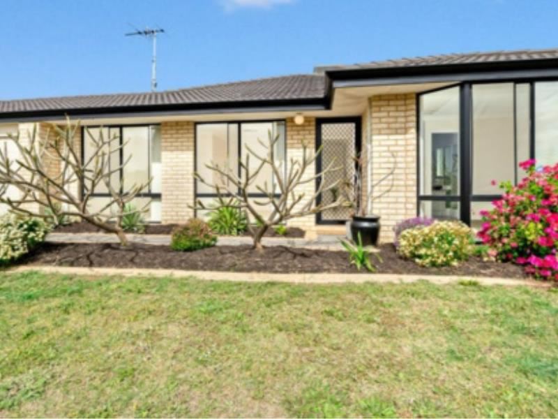22 Tamarisk Drive, Halls Head