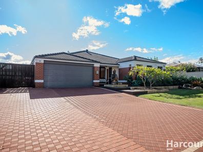 29 Carwoola Circle, Carramar WA 6031