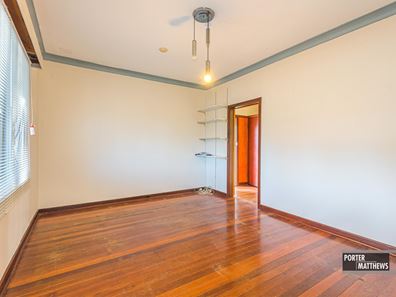 14 Tilby Street, Cloverdale WA 6105