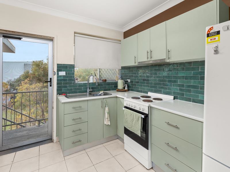 4/11 Wittenoom Street, Bunbury WA 6230