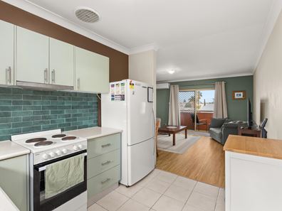 4/11 Wittenoom Street, Bunbury WA 6230